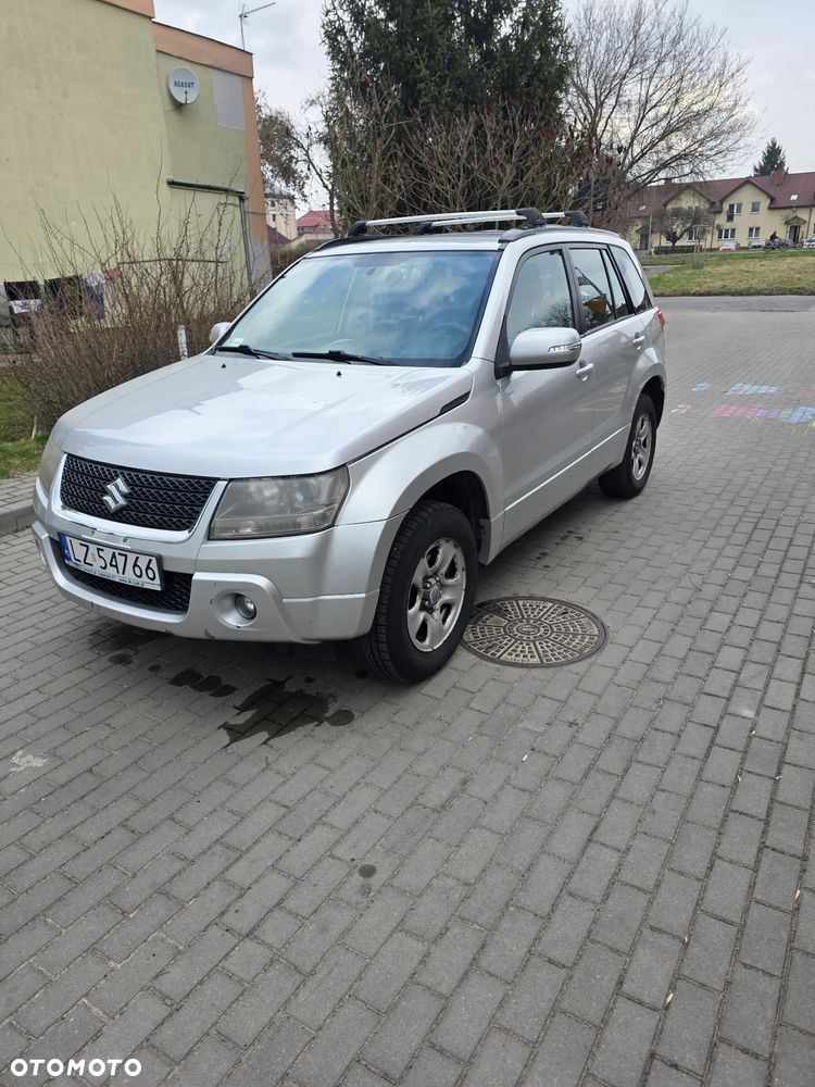 Suzuki Grand Vitara 2.0 Comfort - 11