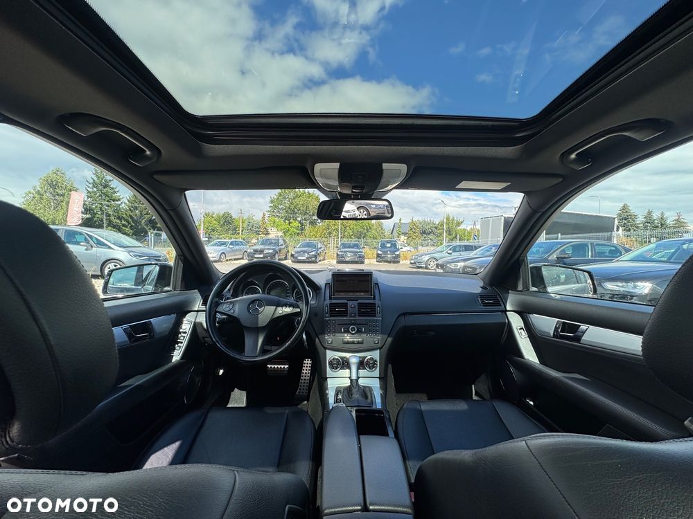 Mercedes-Benz Klasa C 350 CDI DPF 7G-TRONIC BlueEFFICIENCY SPORT EDITION - 26