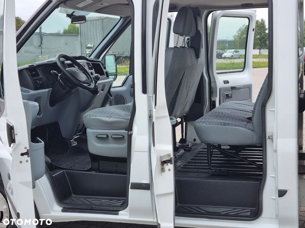 Ford Transit - 28