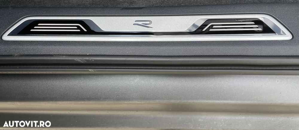 Volkswagen Touareg - 20