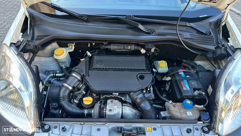 Fiat FIORINO 1.3 MJET 75cv AR CONDICIONADO - 19