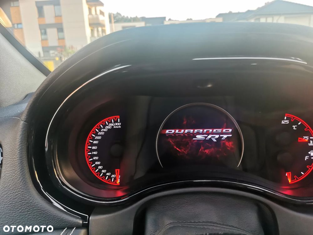 Dodge Durango 6.4 SRT - 27
