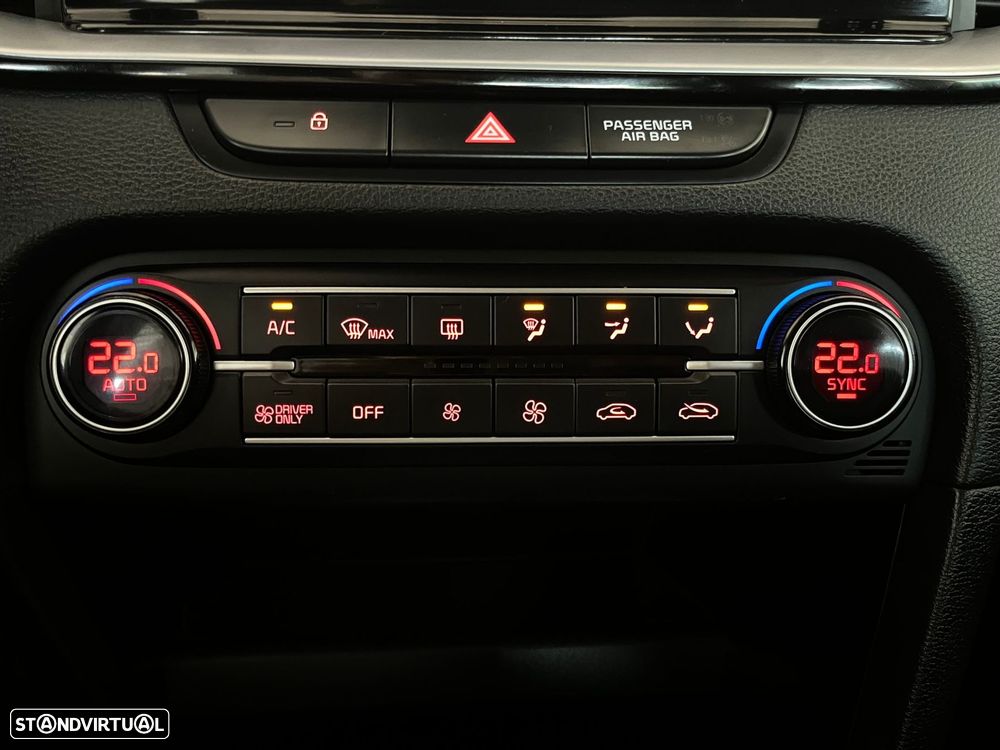 Kia XCeed - 14