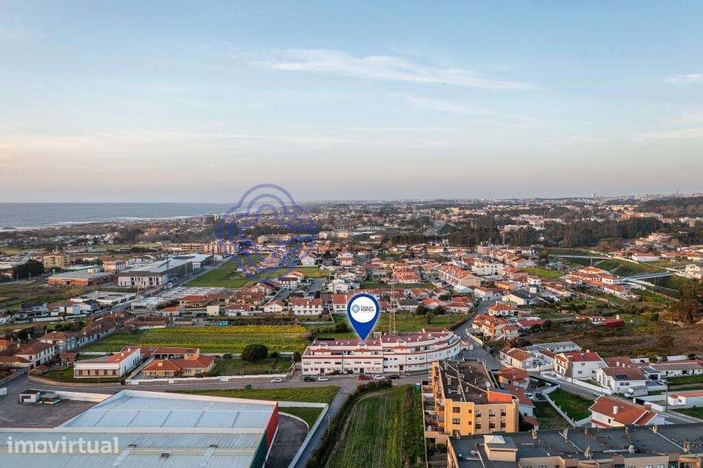 Apartamento T4 em Arcozelo com Terraço e Vistas Mar | Garagem 2 Carros - Grande imagem: 2/54