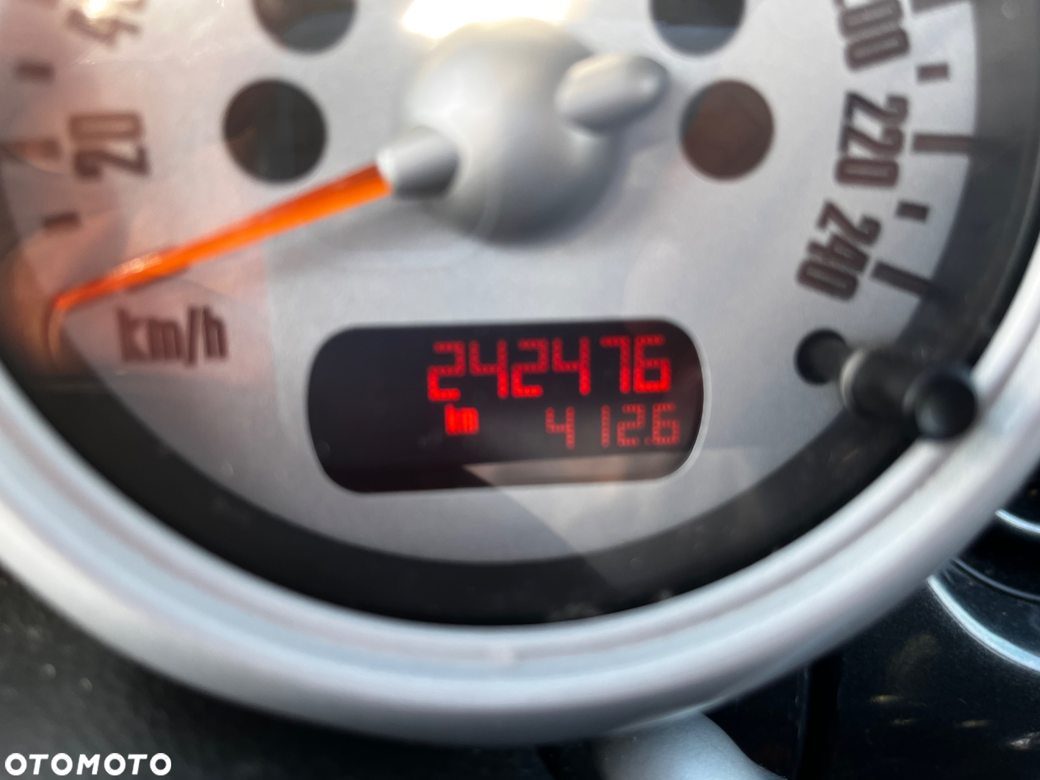 MINI Cooper Standard - 25