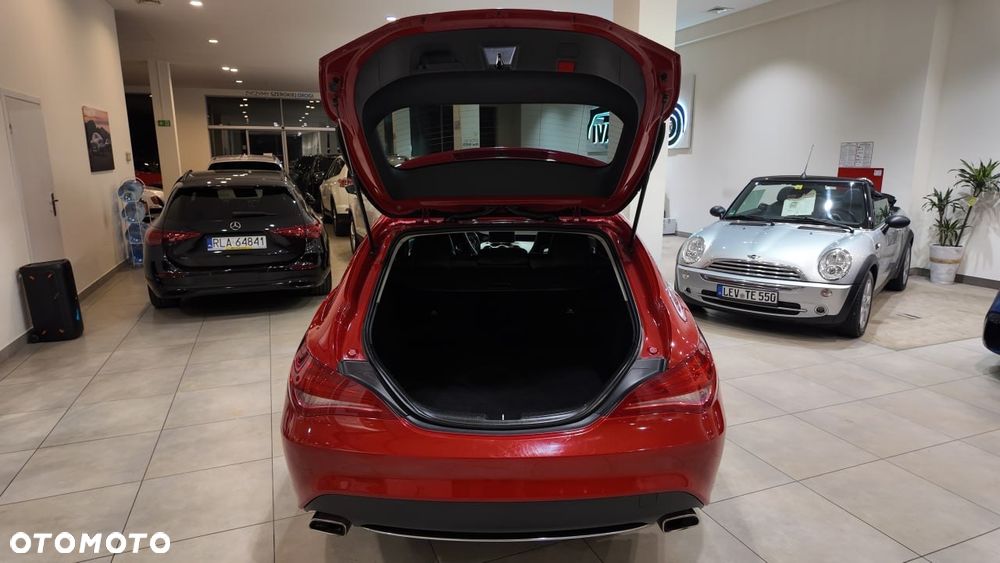 Mercedes-Benz CLA 250 4-Matic Sport - 40