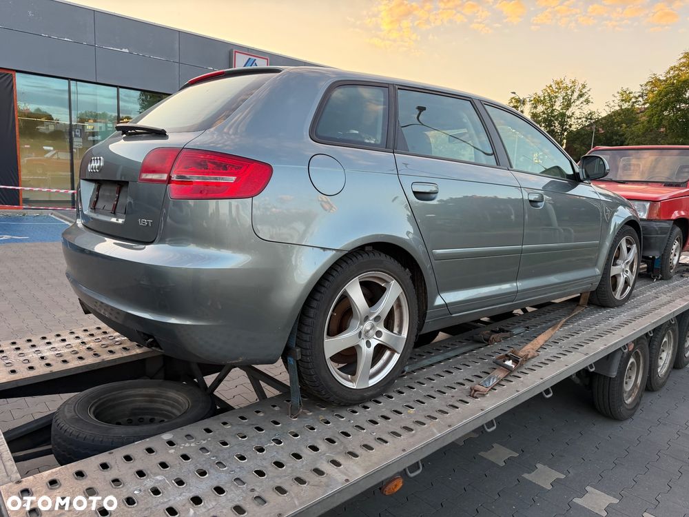 Audi A3 Sportback - 3