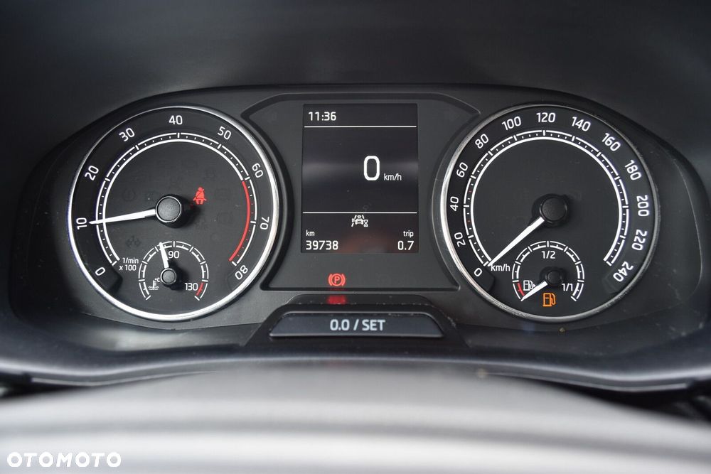 Skoda Fabia - 12
