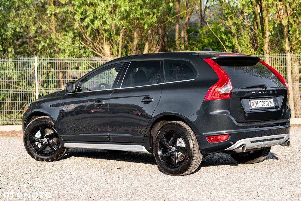 Volvo XC 60 2.0T Powershift RDesign - 10