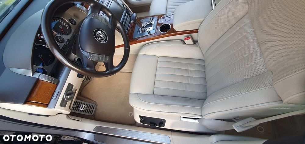 Volkswagen Phaeton 3.0 V6 TDI DPF 4MOTION Automatik (5 Sitzer) - 28