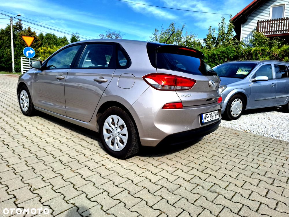 Hyundai i30 - 19