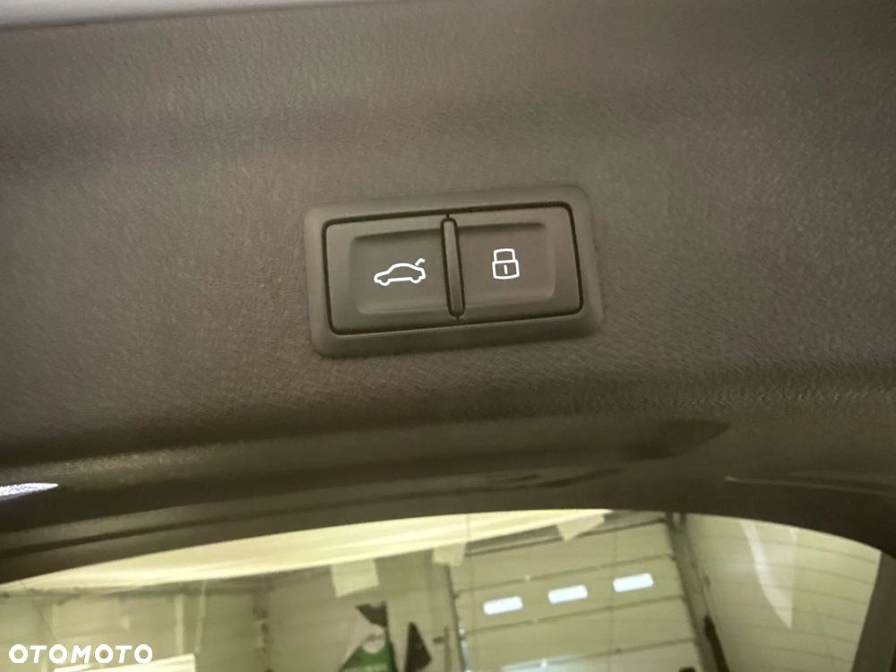 Audi A6 Avant TDI mHEV 220 kW Quattro S tronic - 24