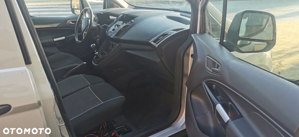 Ford Transit Connect - 7