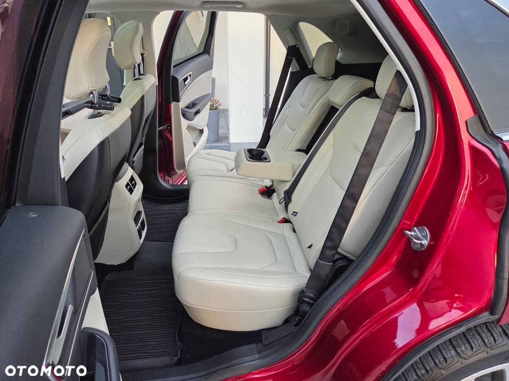 Ford Edge 2.0 EcoBlue Bi-Turbo 4x4 Vignale - 35