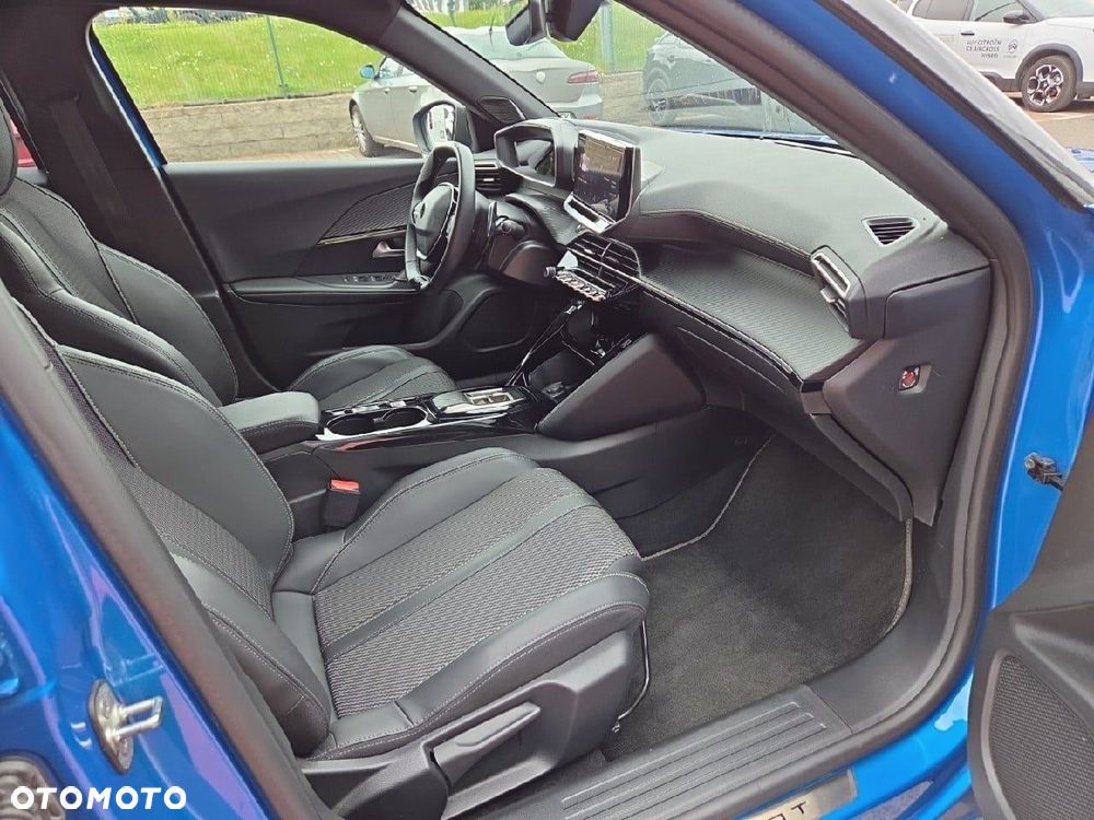 Peugeot 2008 1.2 PureTech GT S&S EAT8 - 12