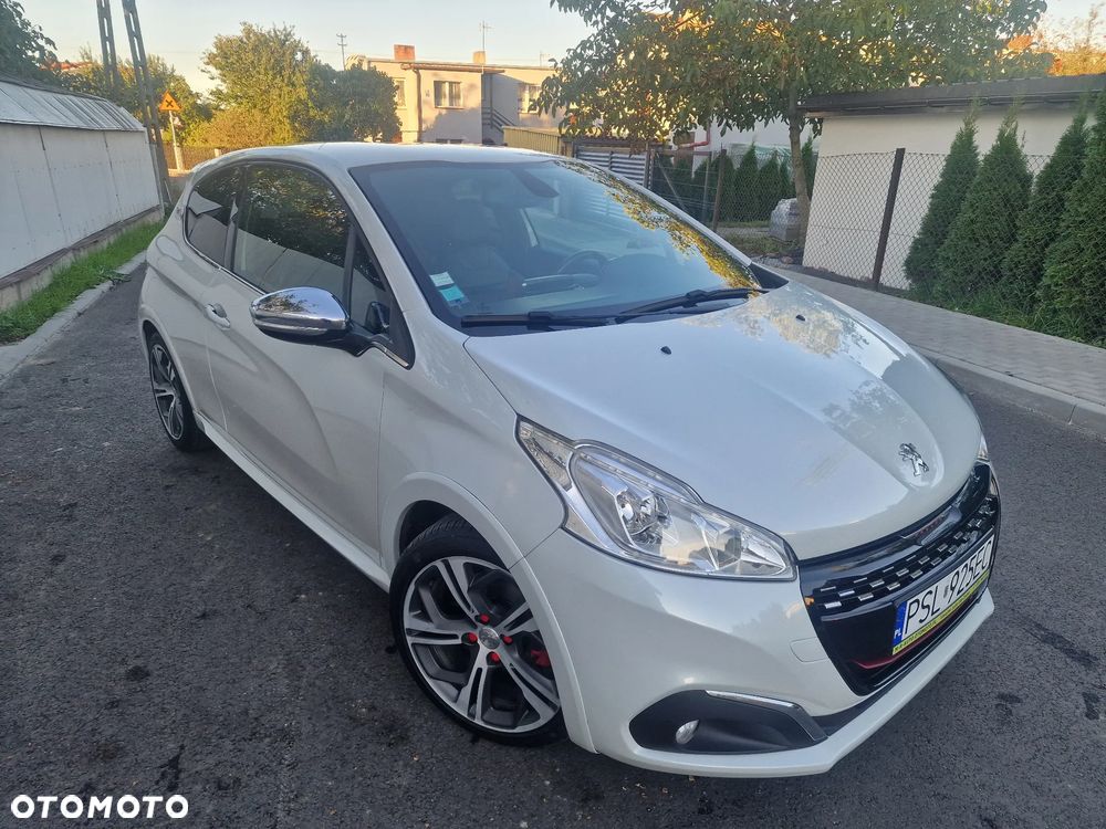 Peugeot 208 THP STOP & START GTi by Sport - 17