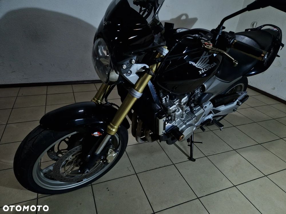Honda Hornet - 27