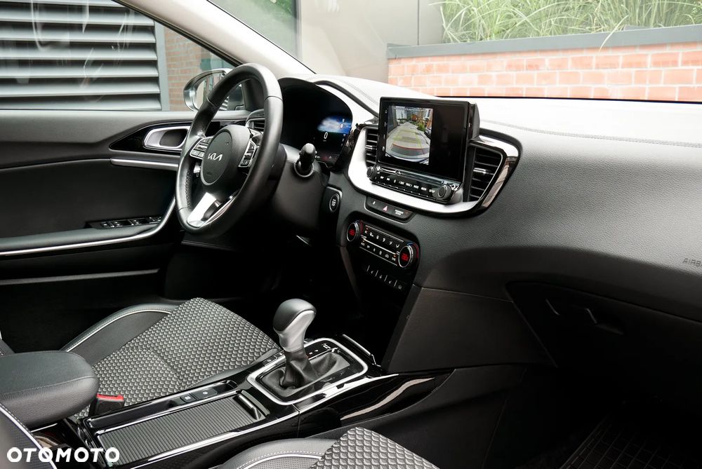 Kia XCeed 1.5 T-GDI Business Line DCT - 9