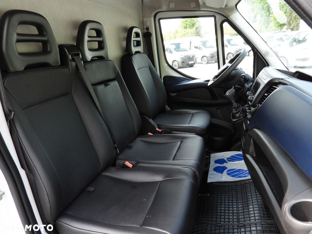 Iveco DAILY 35S14 FURGON CHŁODNIA -10*C ZASILANIE 230V TEMPOMAT AUTOMAT HI-MATIC KLIMATYZACJA  140KM - 40