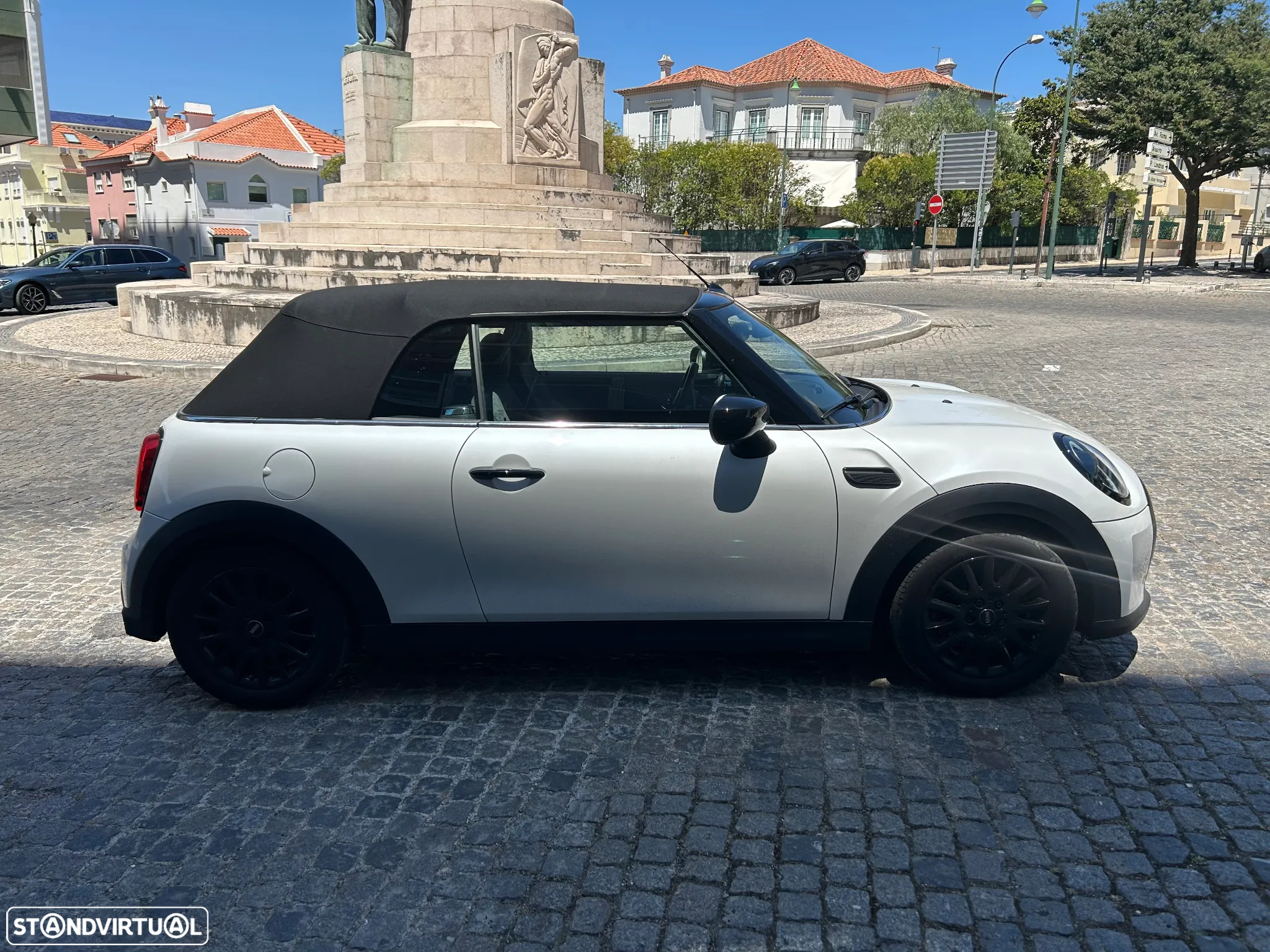MINI Cabrio Cooper Classic Auto - 3