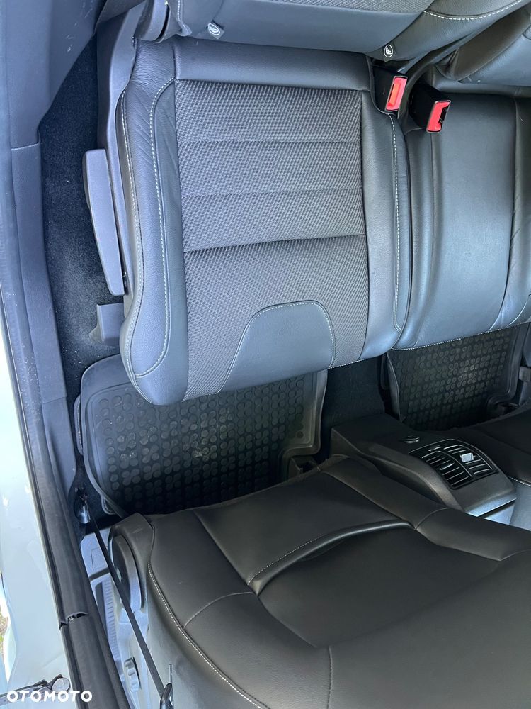 Ford Kuga - 16