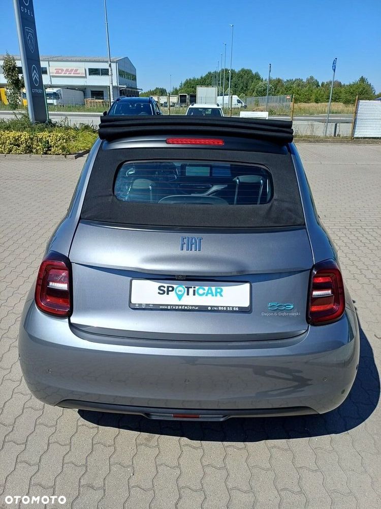 Fiat 500e - 10