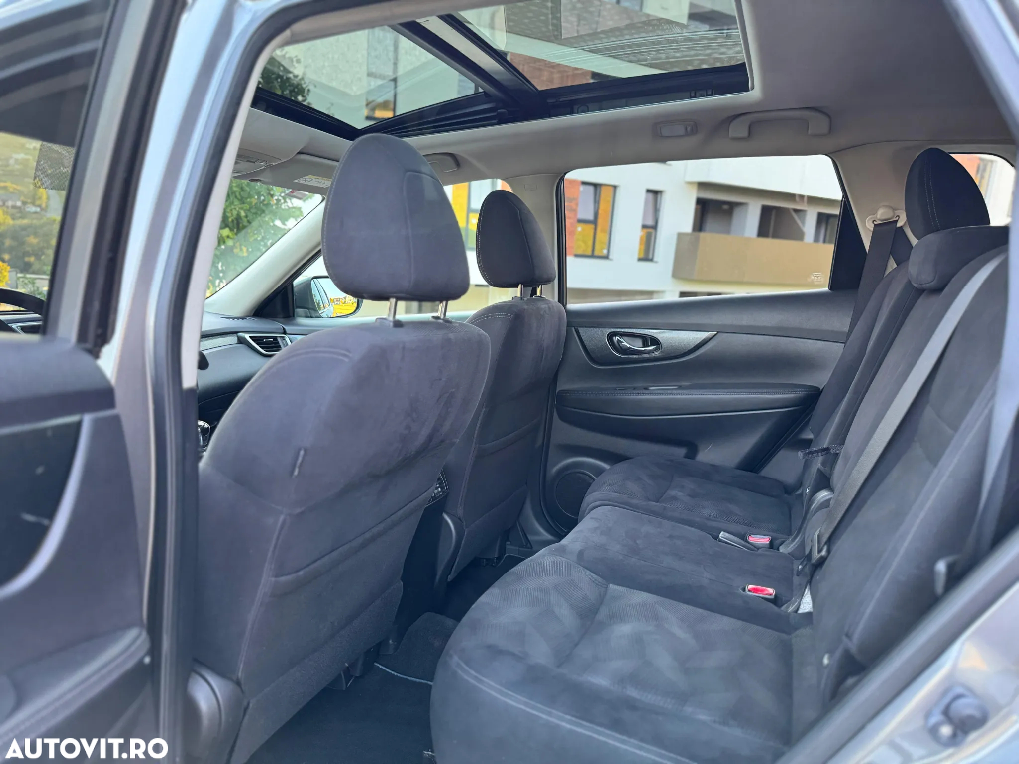 Nissan X-Trail 1.6 dCi ALL-MODE 4x4i Tekna - 5