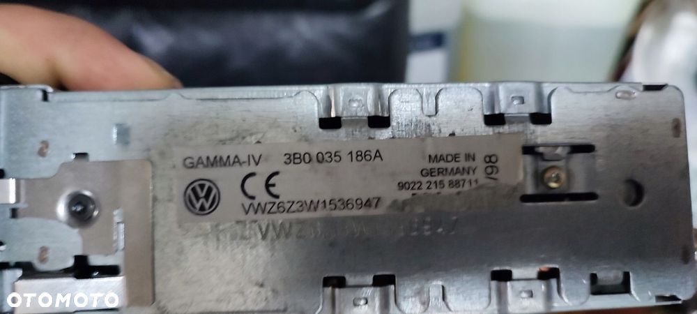 Radio Gamma IV Oryg. Volkswagen Passat B3 Golf III Vw T4 3B0035186A Idealne - 14