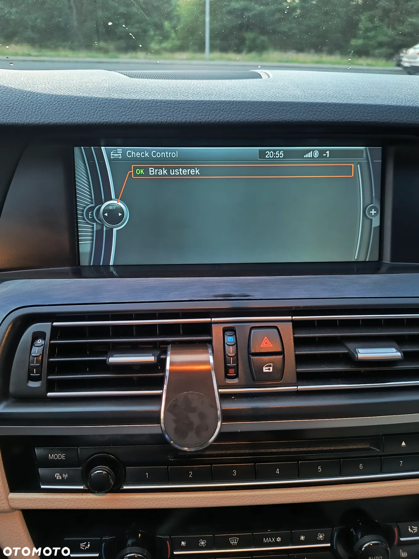 BMW Seria 5 528i xDrive - 13