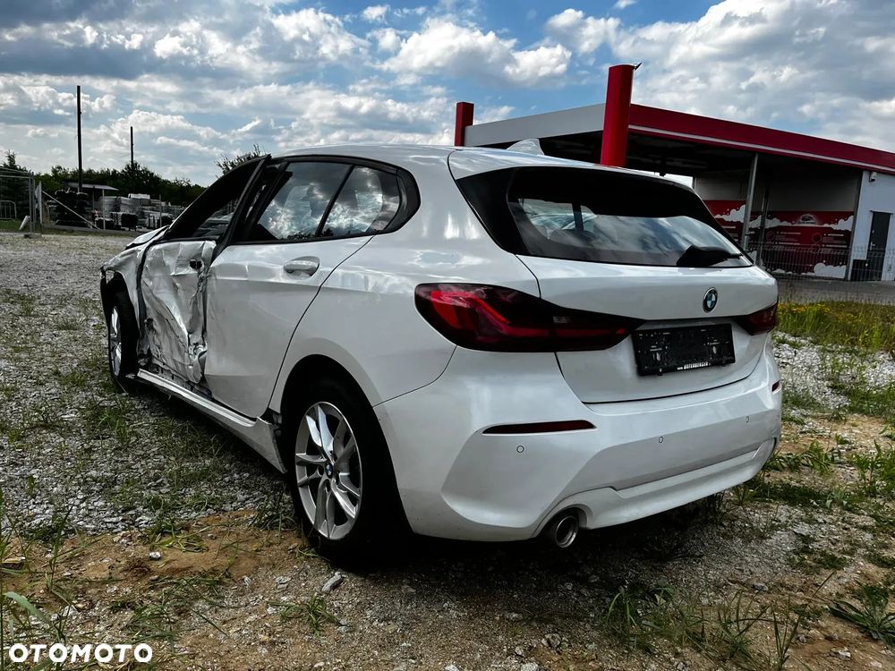 BMW Seria 1 118i - 3
