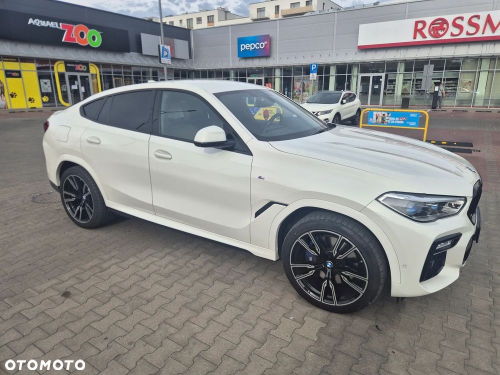 BMW X6 - 15