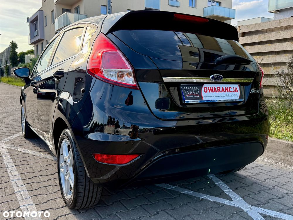 Ford Fiesta 1.4 Titanium - 16