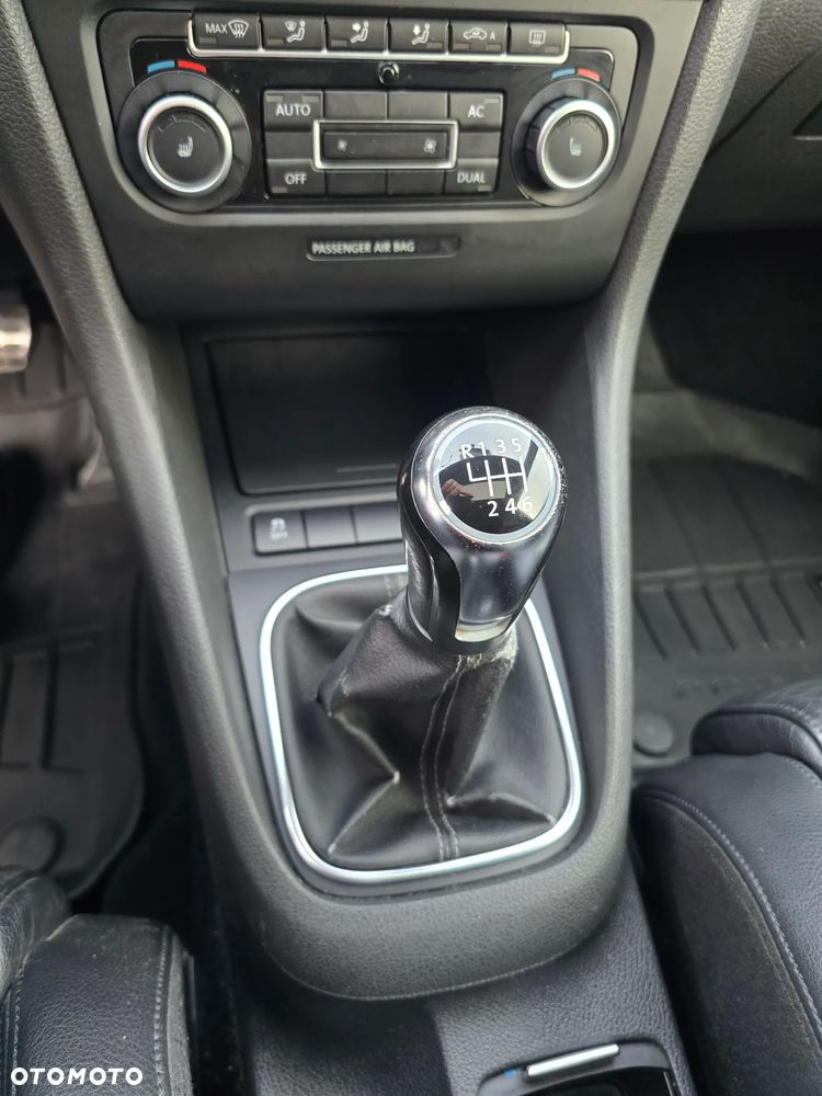 Volkswagen Golf 2.0 TDI GTD - 34