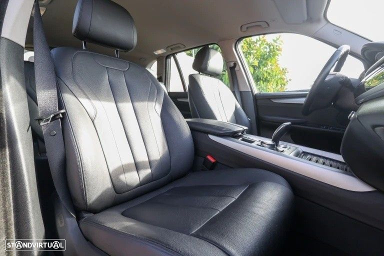 BMW X5 25 d sDrive Comfort 7L - 29
