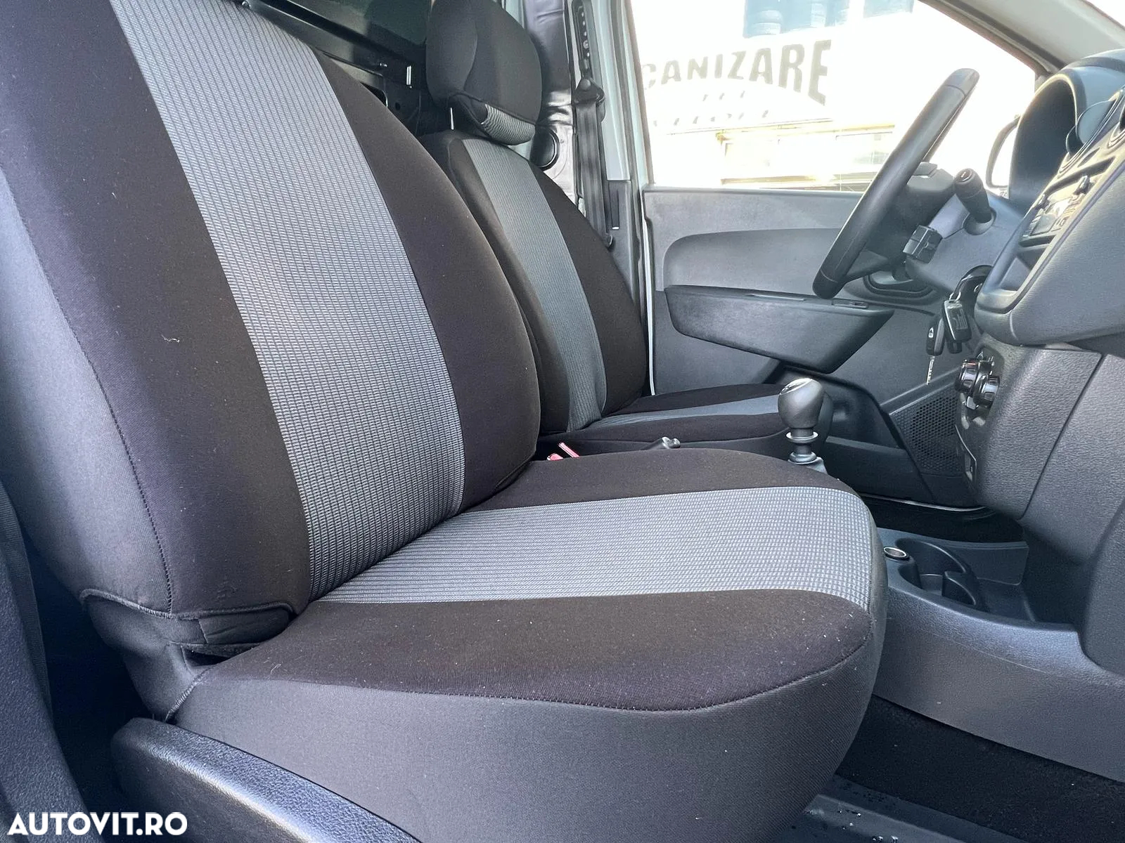 Dacia Dokker 1.5 Blue dCi Laureate - 21