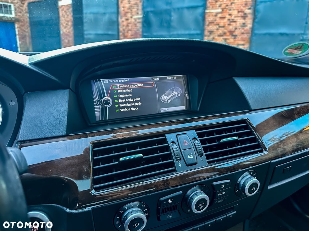 BMW Seria 5 525d xDrive Edition Sport - 25