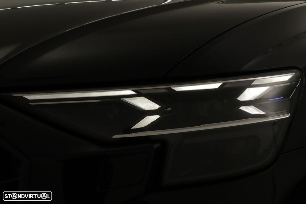 Audi Q8 55 TFSIe quattro Tiptronic - 6