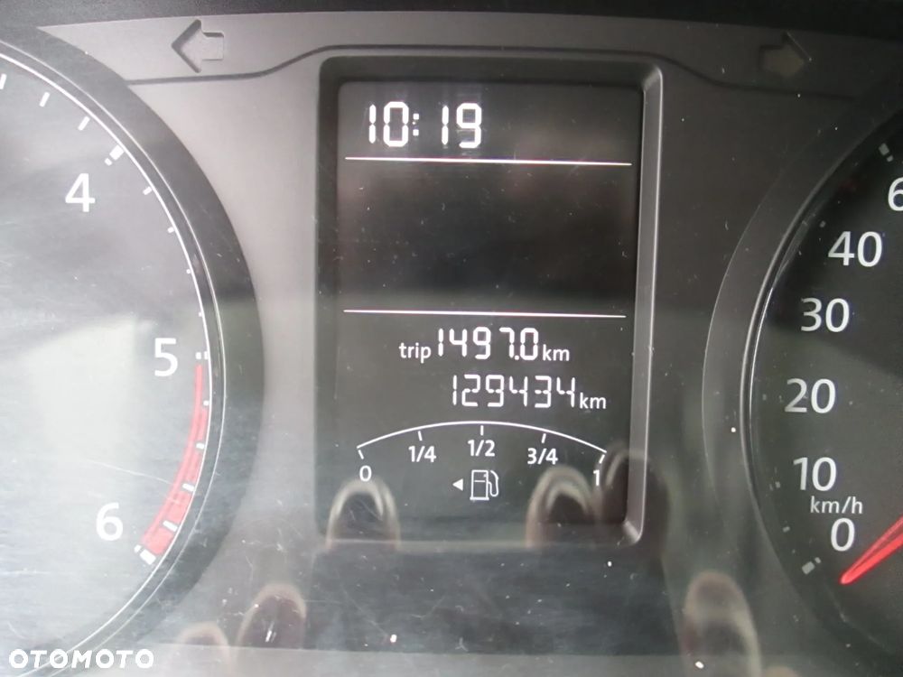 Volkswagen Transporter Brygadówka 6 osobowy - 31