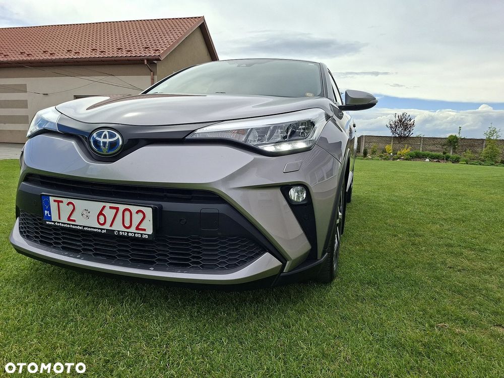 Toyota C-HR - 9