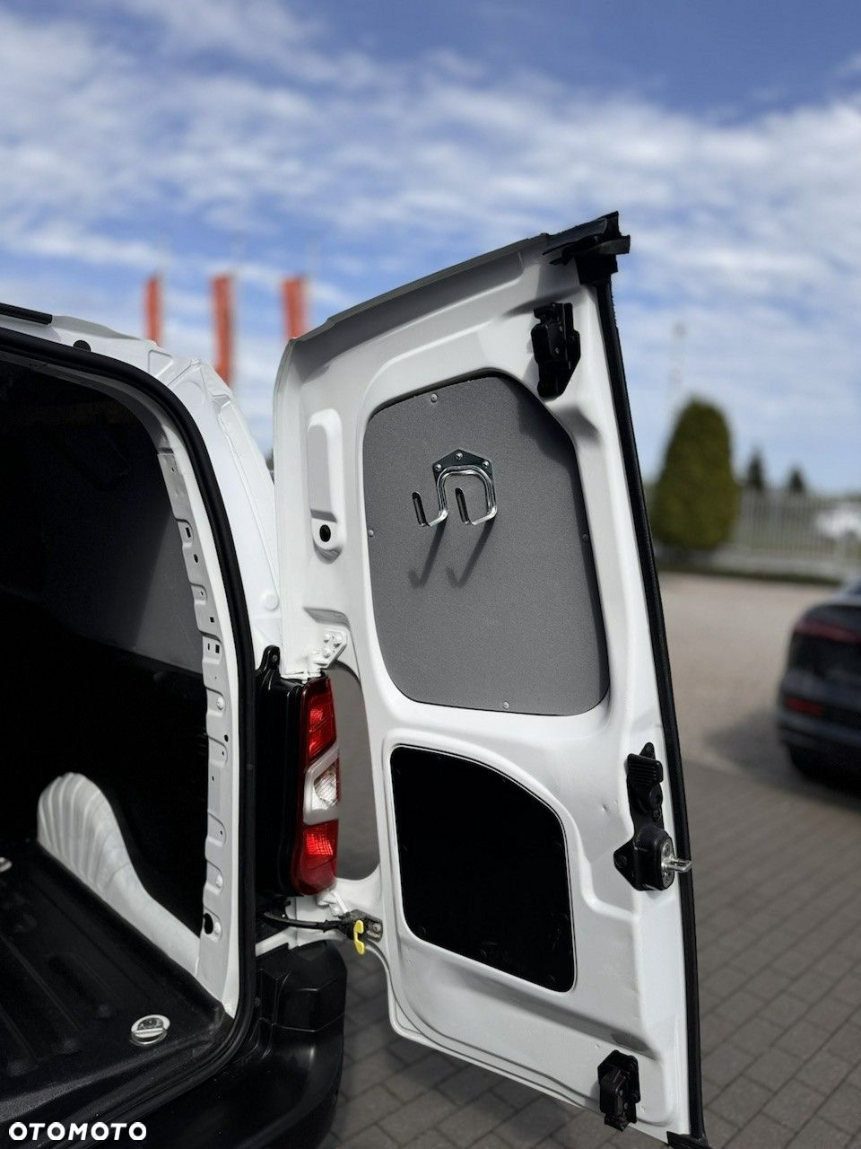 Peugeot Partner - 10