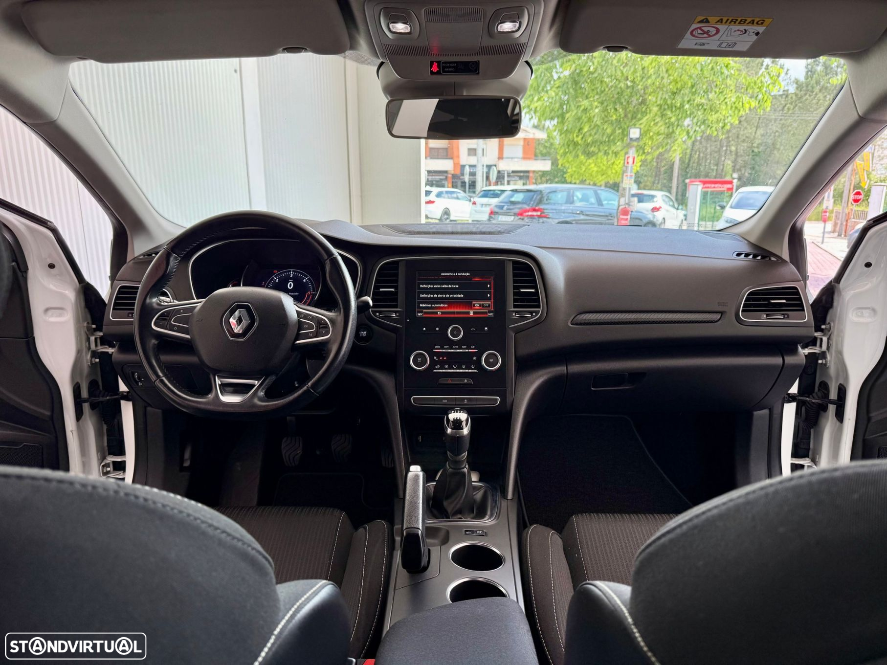 Renault Mégane Sport Tourer - 24
