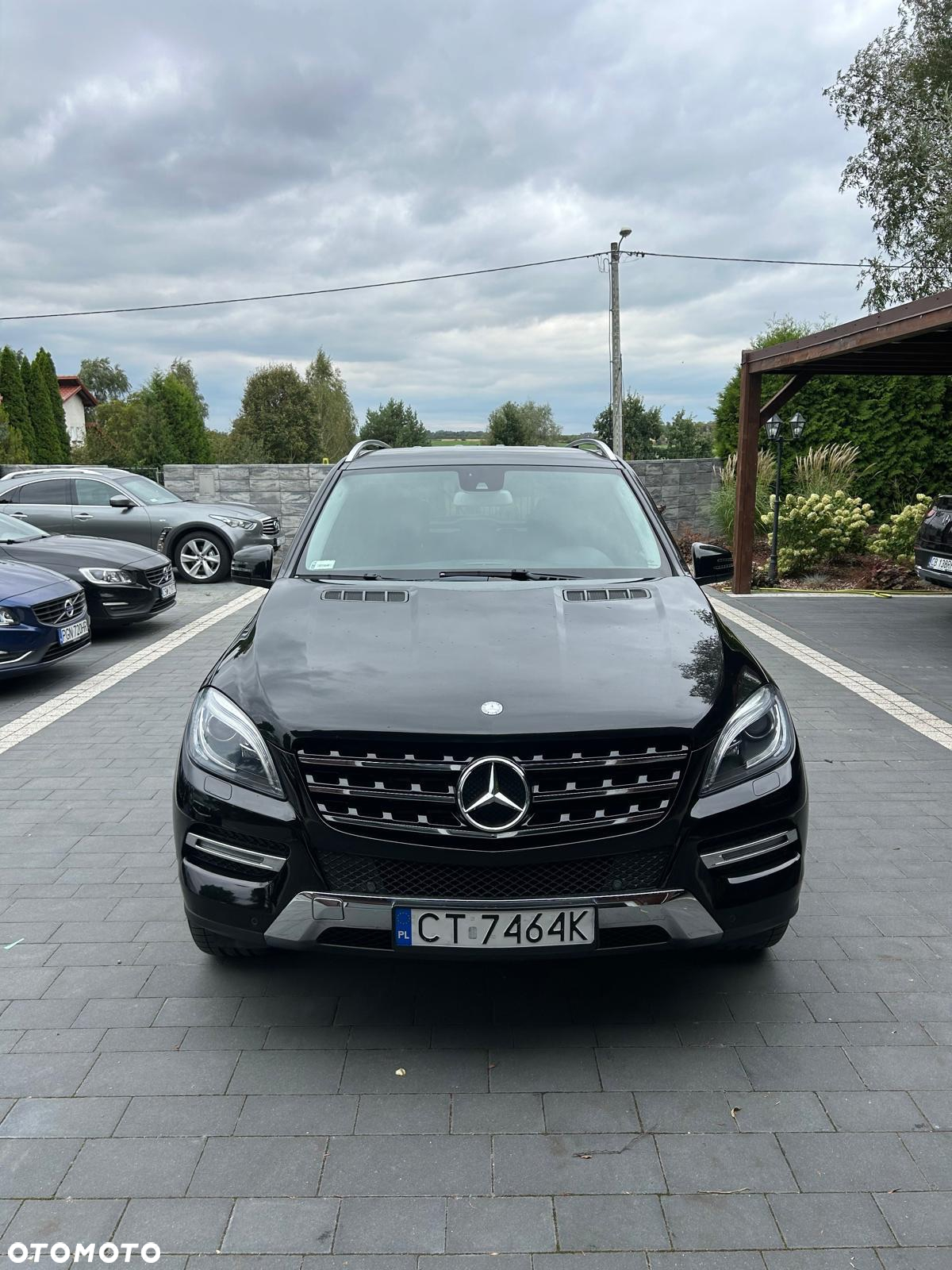 Mercedes-Benz ML 350 BlueTec 4-Matic - 3