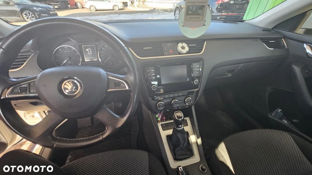 Skoda Octavia 1.4 TSI Ambition - 2