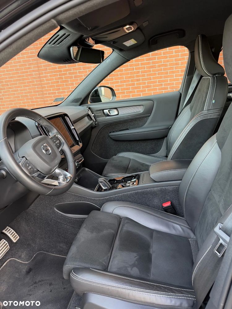 Volvo XC 40 B4 B AWD R-Design - 13