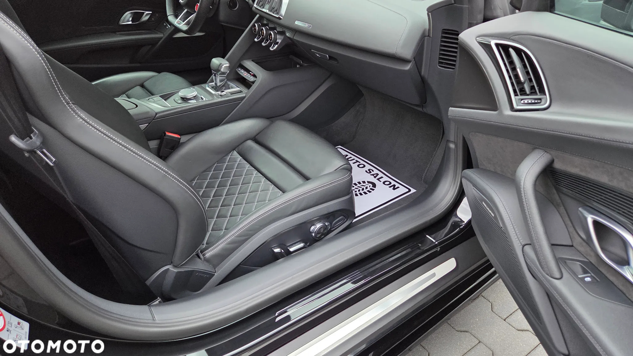Audi R8 Coupé - 9