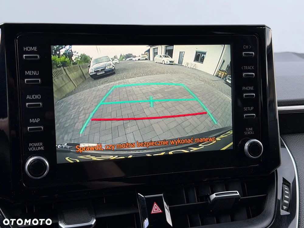 Toyota Corolla 1.8 Hybrid Comfort - 28