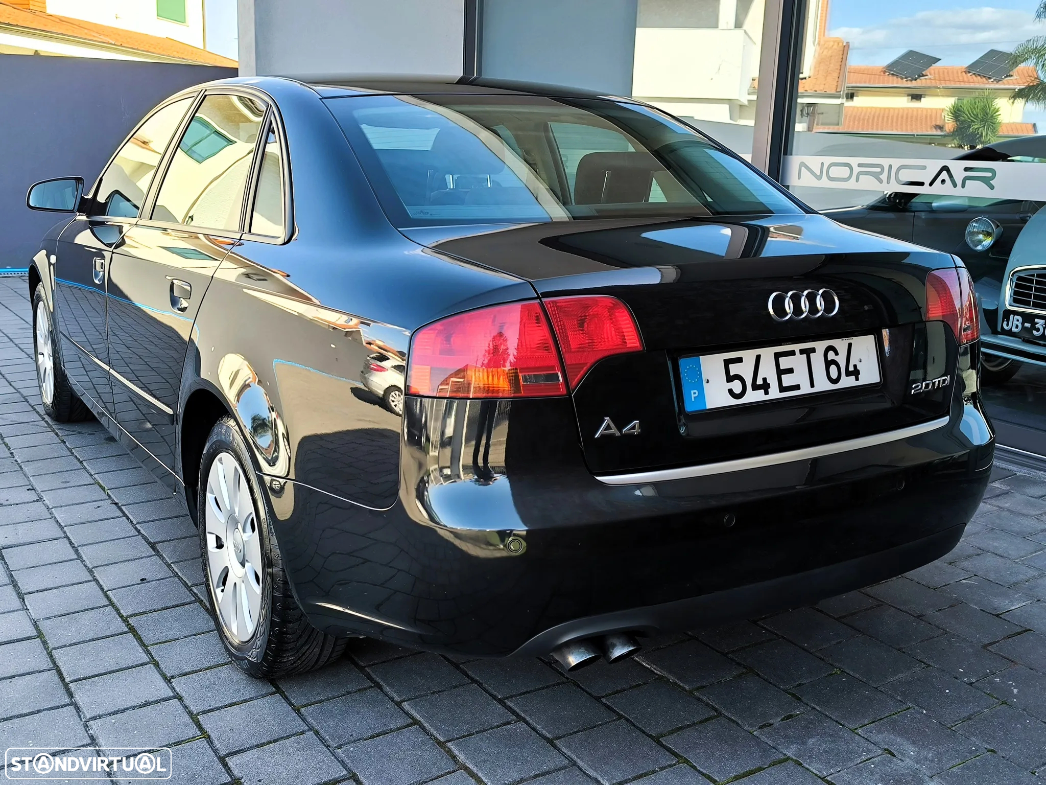 Audi A4 2.0 TDI Advance - 13