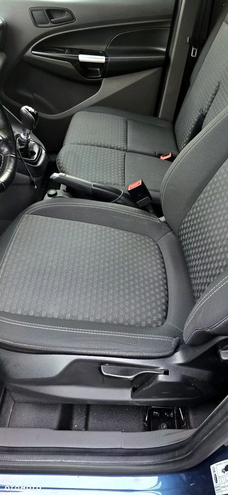 Ford Transit Connect - 7
