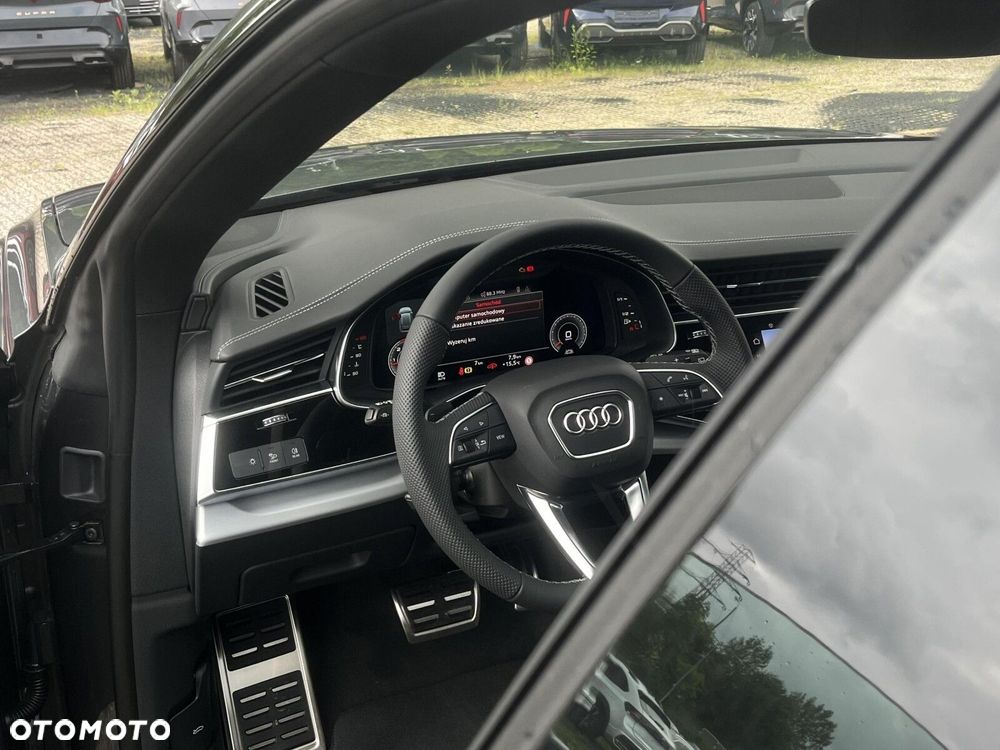 Audi Q8 - 22