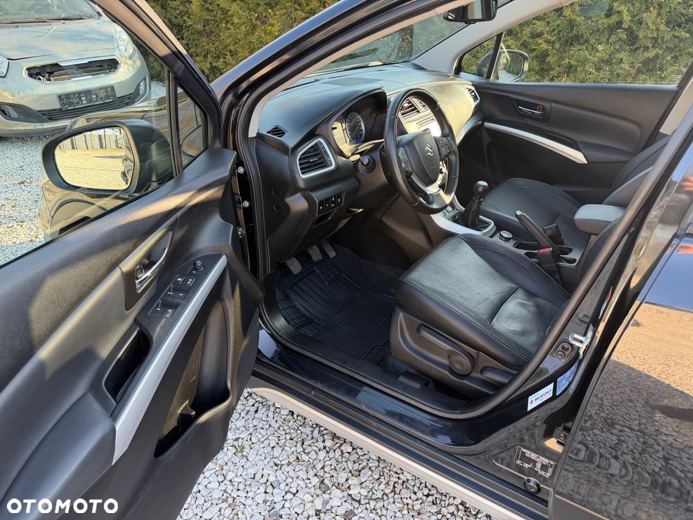 Suzuki SX4 S-Cross 1.6 VVT 4x4 limited+ - 13